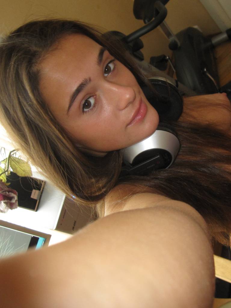 adult dating sites Essex Junction